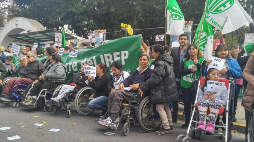 Abrazo al IREP en defensa de la salud pública