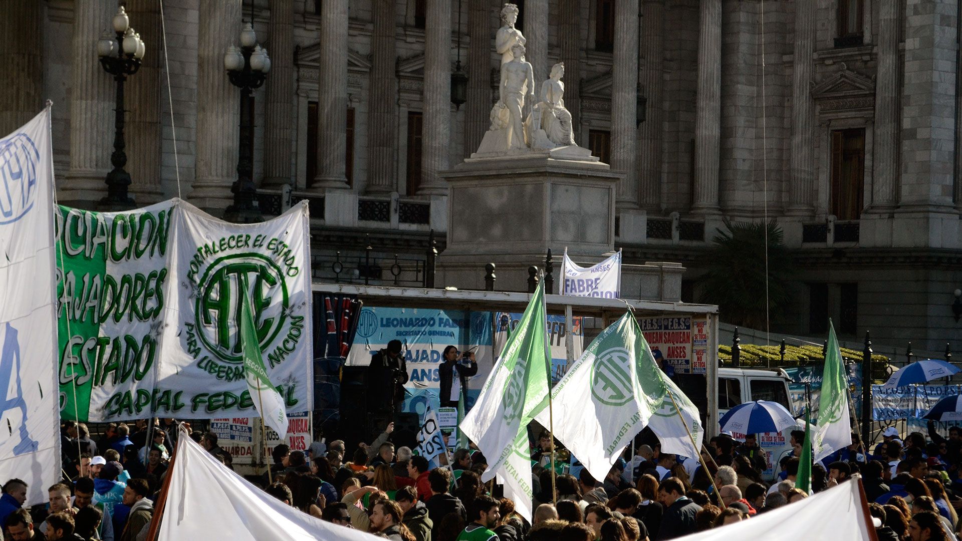 <b>ATE Capital</b> marchó en defensa del Sistema Previsional