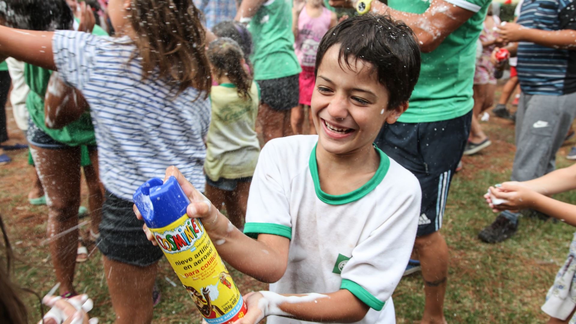 A puro carnaval, finalizó la Colonia 2018