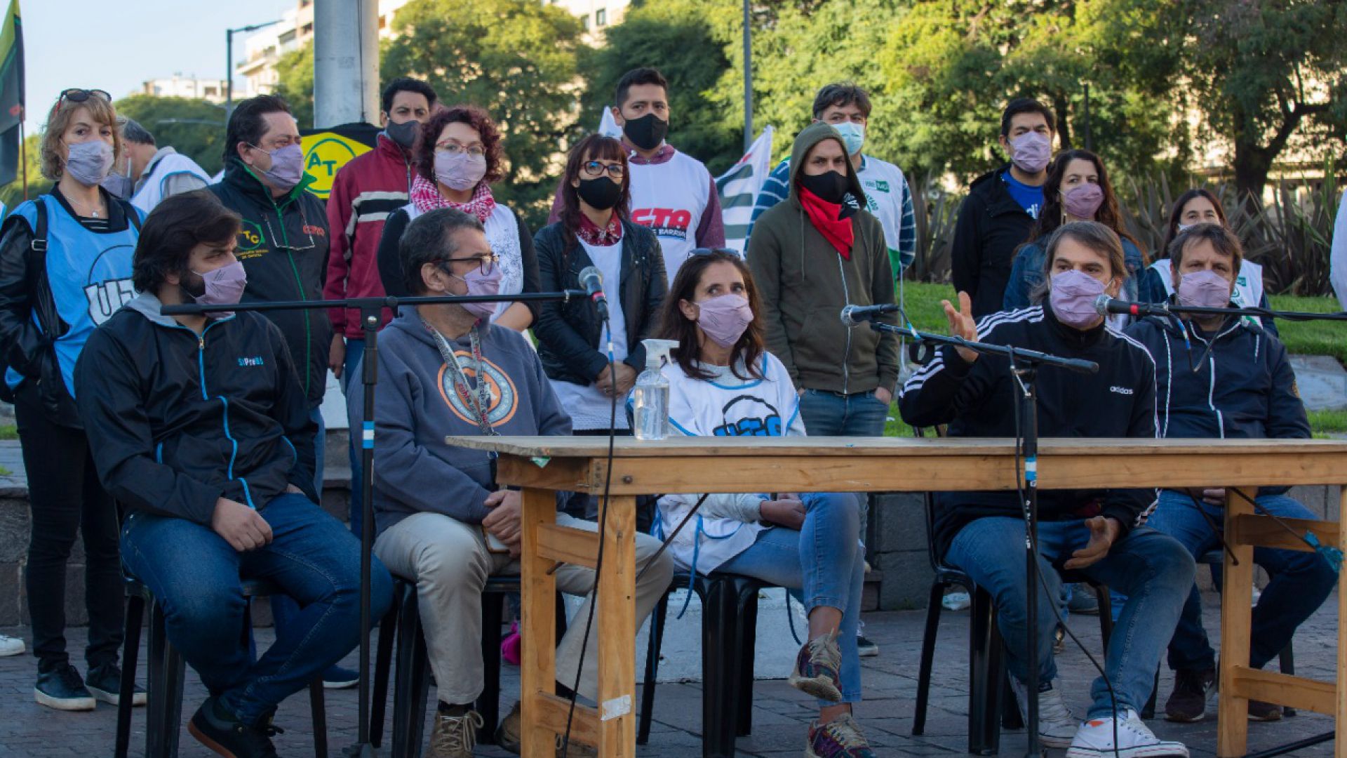 Se lanzó la Jornada de protesta “Lo Esencial es la Vida, no la campaña de Larreta”.