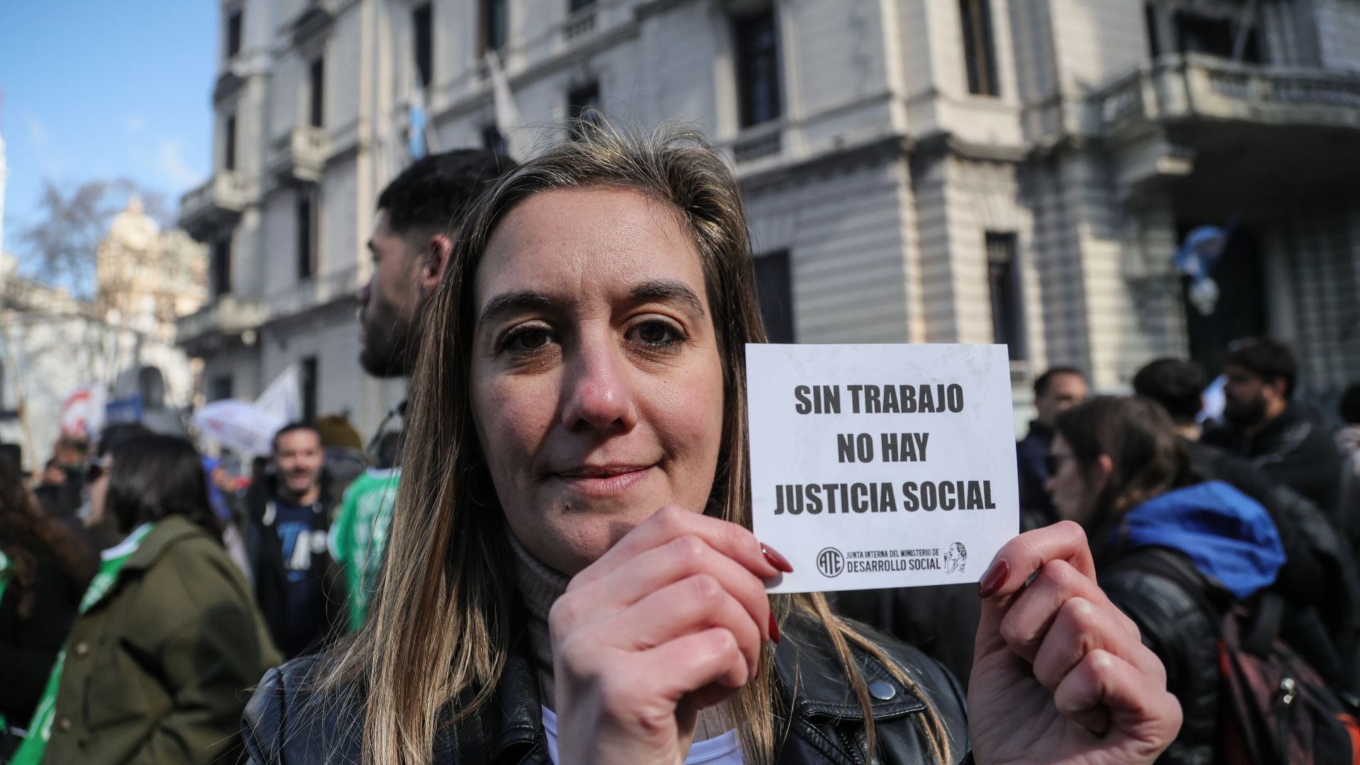 Marchamos a Plaza de Mayo por paz, pan, tierra, techo y trabajo