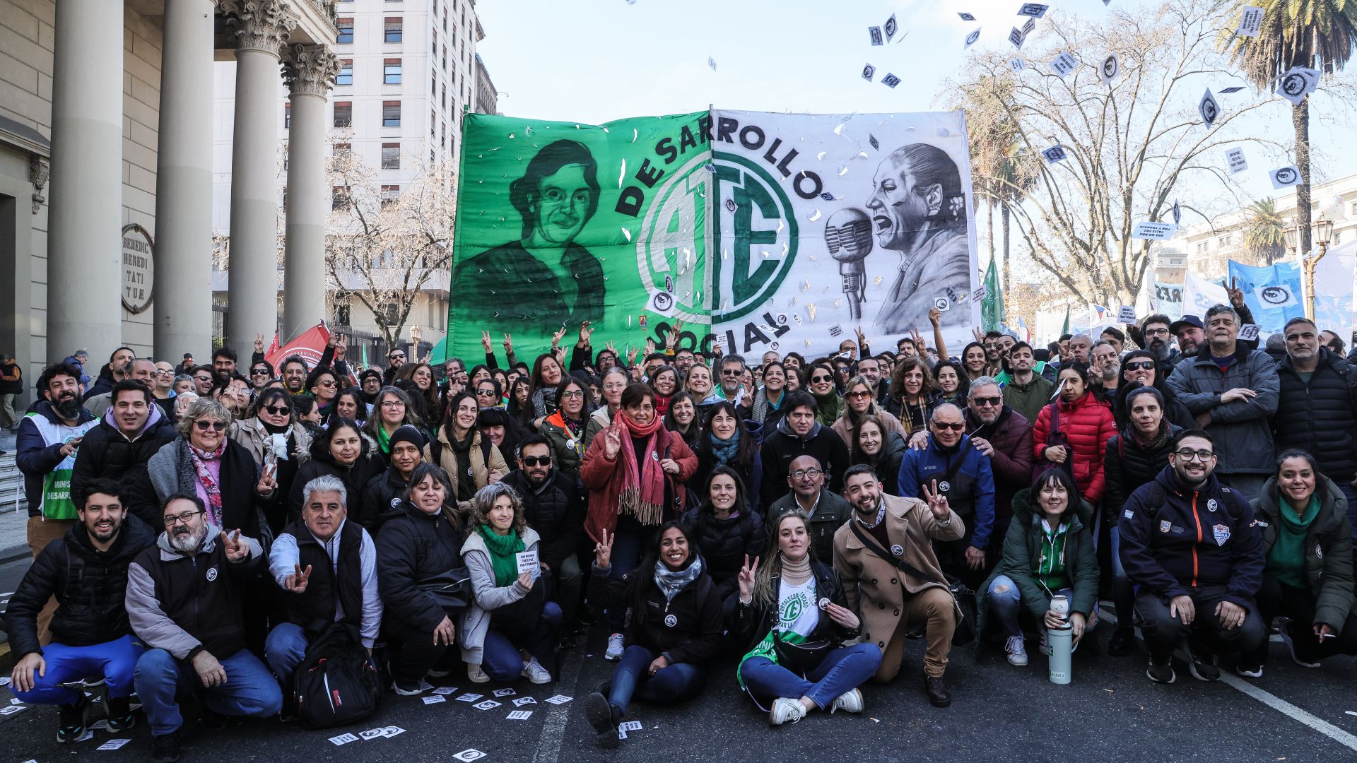 Marchamos a Plaza de Mayo por paz, pan, tierra, techo y trabajo