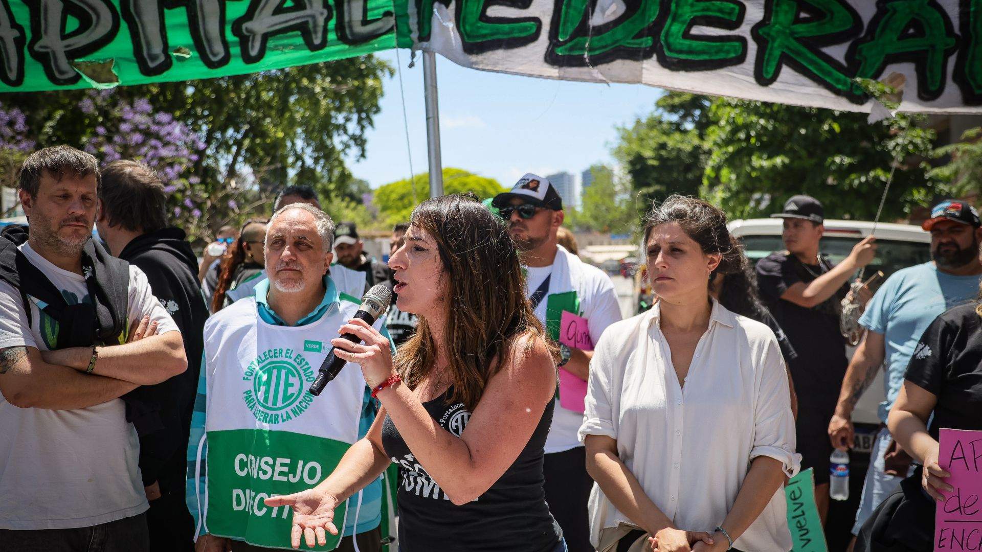 Basta de desguazar al Estado, basta de hambrear al pueblo trabajador