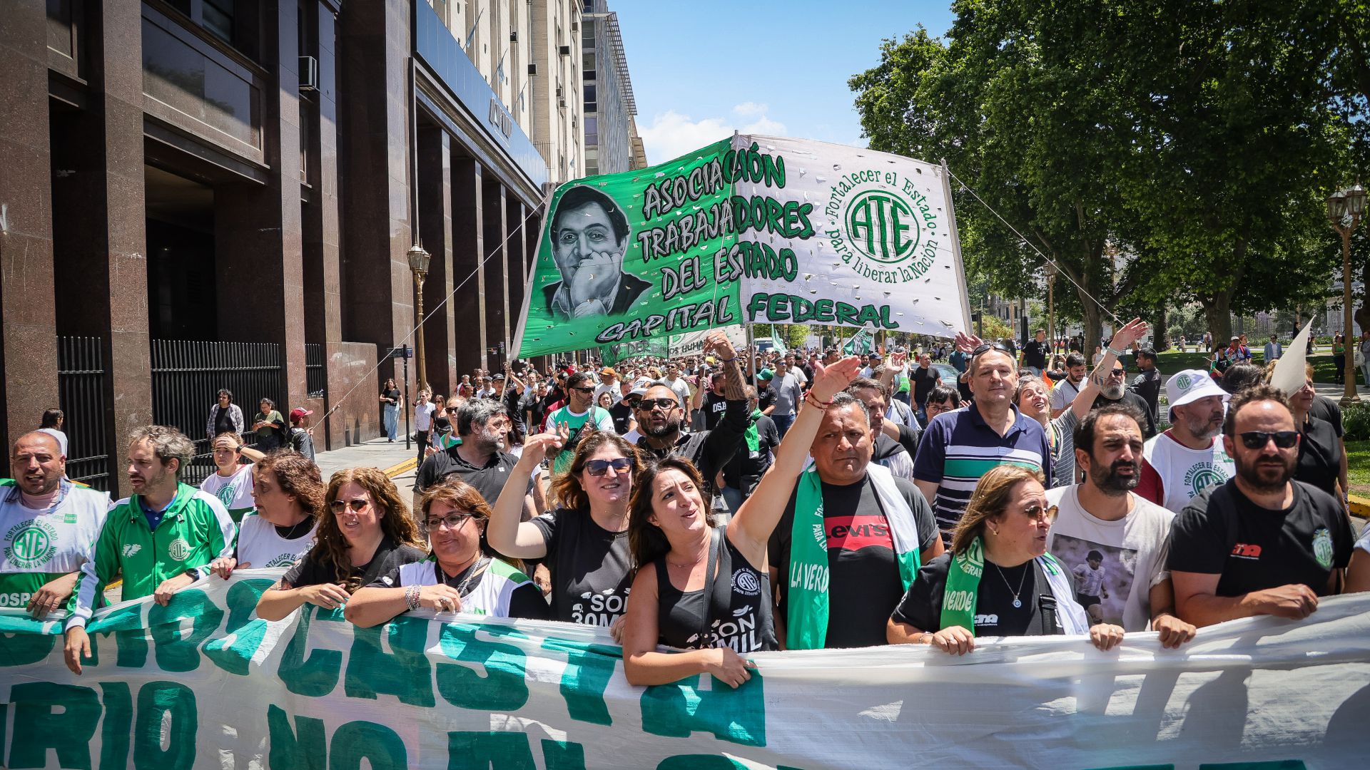 Basta de desguazar al Estado, basta de hambrear al pueblo trabajador