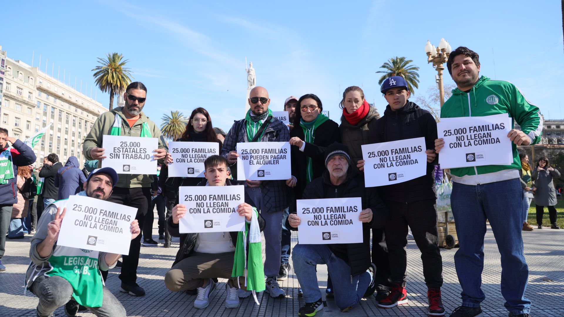 Sabemos de lucha, sabemos de resistencia: Olla popular en Plaza de Mayo