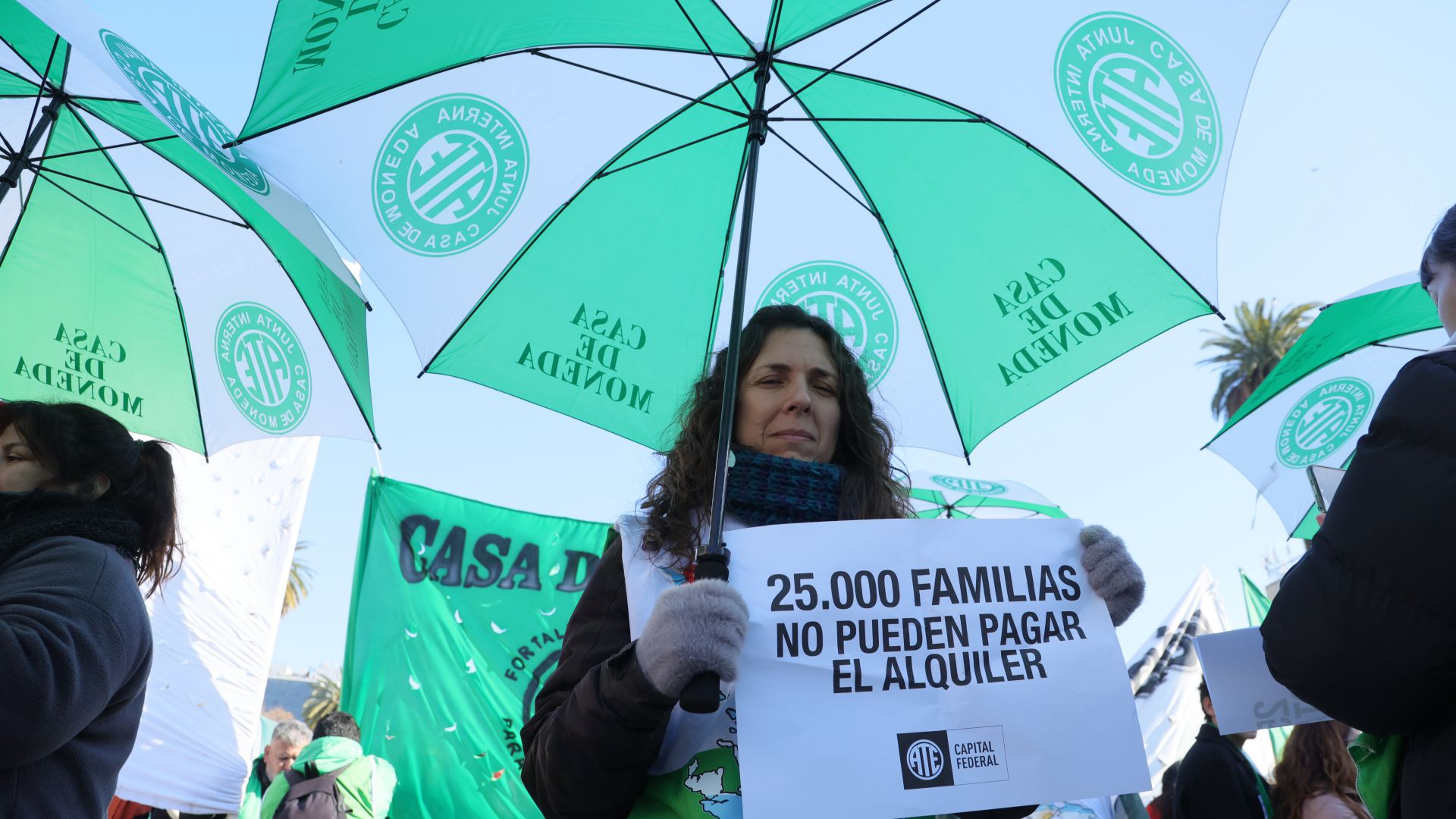 Sabemos de lucha, sabemos de resistencia: Olla popular en Plaza de Mayo