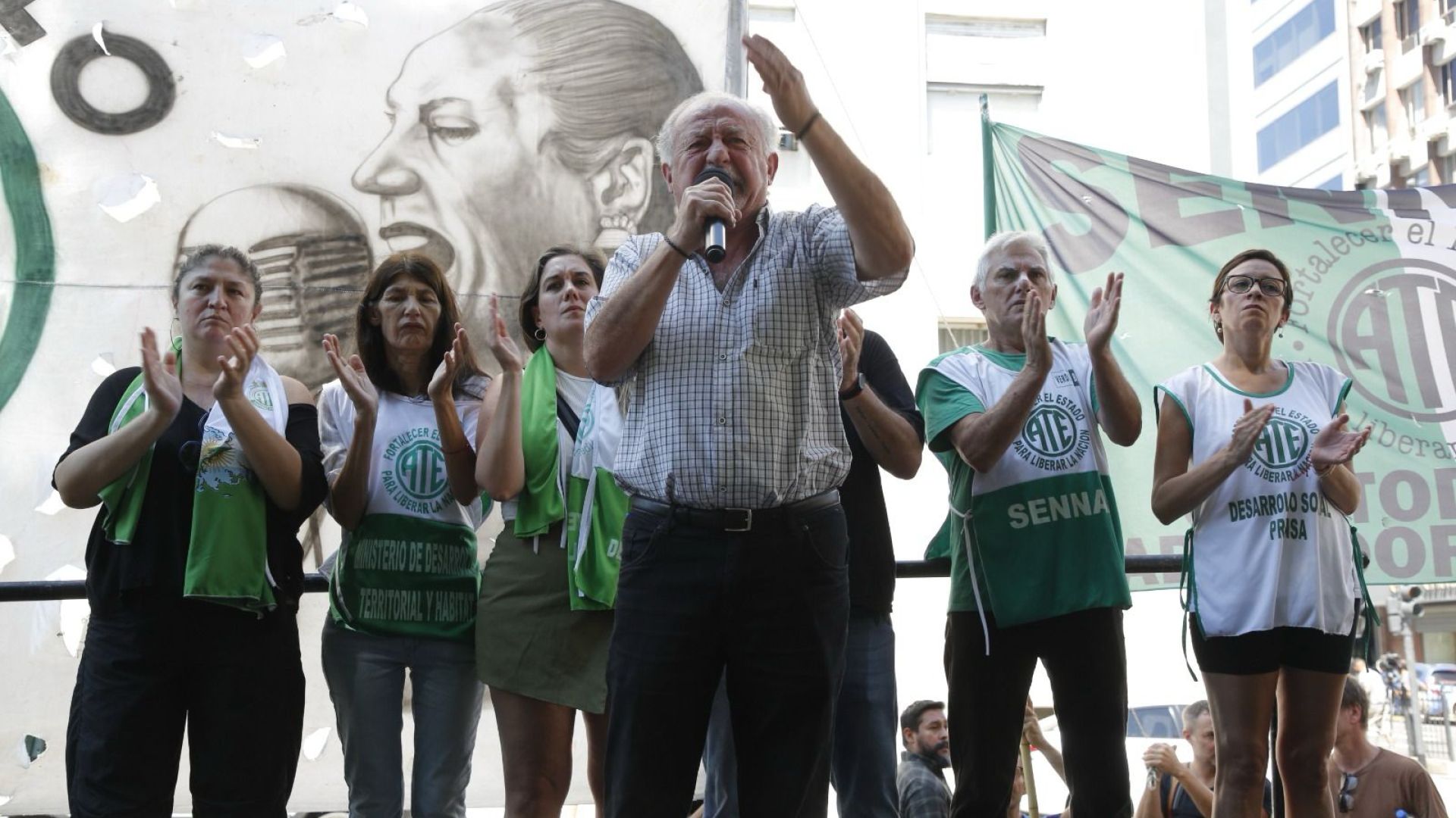 Catalano:“A Javier Milei lo tenemos que derrotar donde más le duele, en la calle”