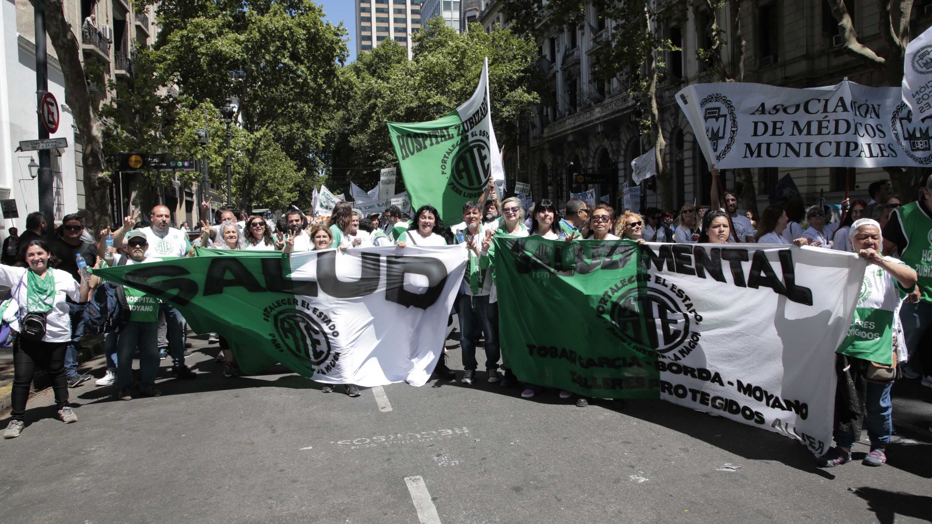 Paro y movilización: La salud está en emergencia