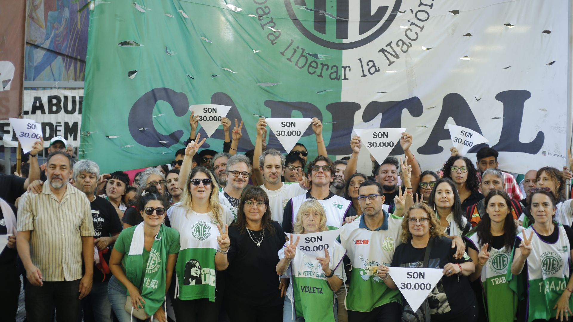 Alerta y movilización en la Secretaría de Trabajo