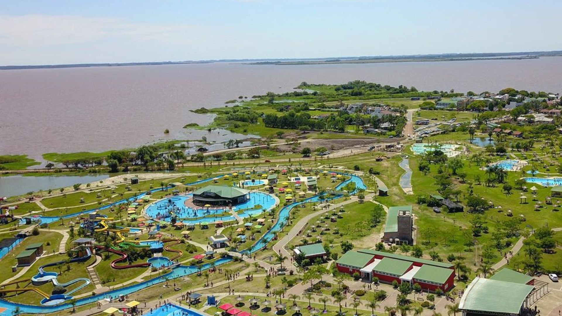 HOTEL PARAÍSO TERMAL | GUARUMBA